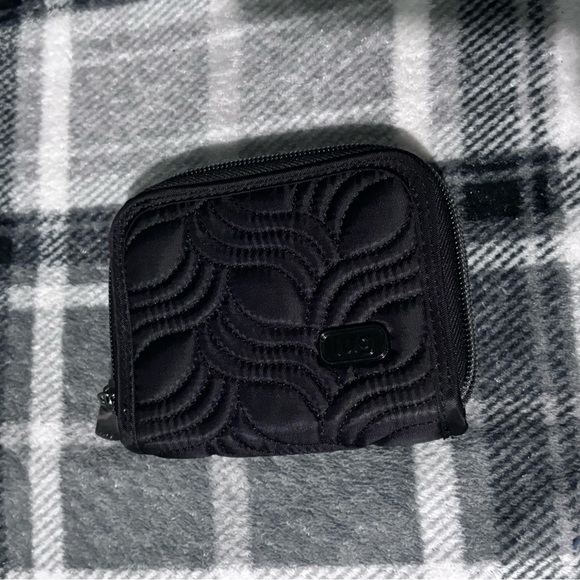 Splits RFID Wallet - Picture 1 of 3